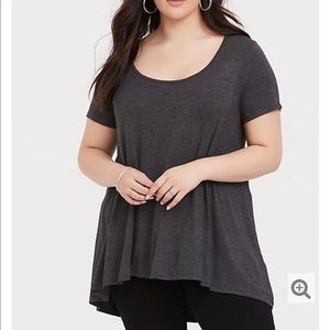 Torrid size 6 dark grey hi lo scoop tee